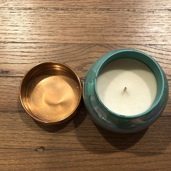 NWT Capri Blue Glimmer Jar Candle Iridescent Teal with Bronze Lid Coastal Capri - Picture 3 of 5